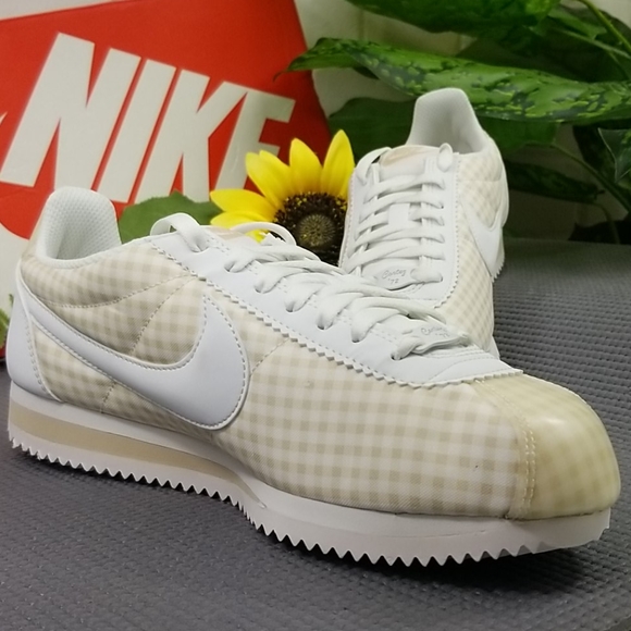 classic cortez qs gingham sneaker